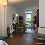 Cozy Center Chambers With Kitchen And Garden Kwatera prywatna *