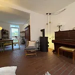 Cozy Center Chambers With Kitchen And Garden Kwatera prywatna