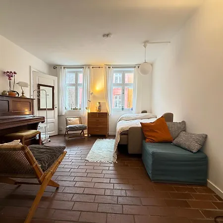 Cozy Center Chambers With Kitchen And Garden Δωμάτια σε οικογενειακή κατοικία Κοπεγχάγη