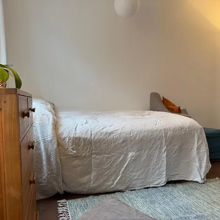 Cozy Center Chambers With Kitchen And Garden
