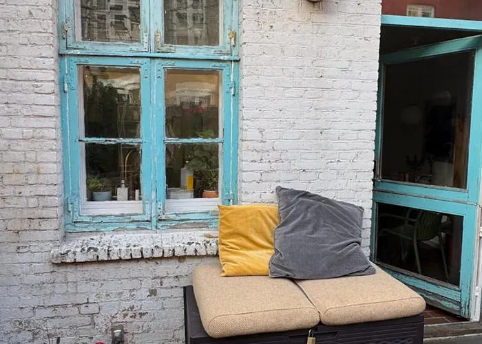 Cozy Center Chambers With Kitchen And Garden *