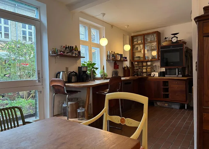 Cozy Center Chambers With Kitchen And Garden Copenhagen